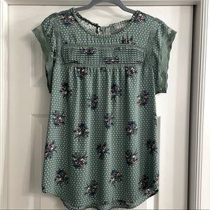 Daniellerainn Pale Green Blouse w/ Flower Detail